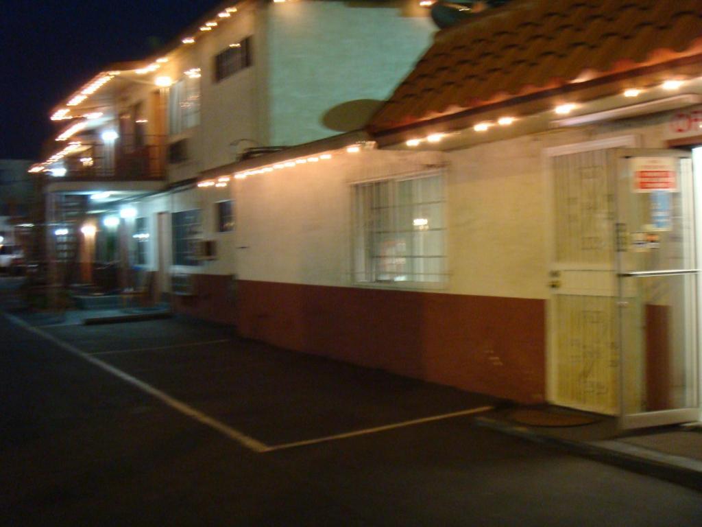 American Inn South El Monte Exterior photo